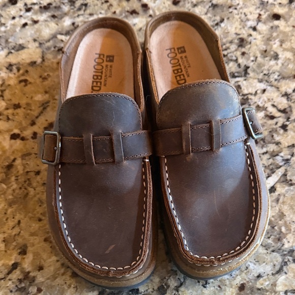 White Mountain Dark Brown Leather Clogs - Picture 4 of 4